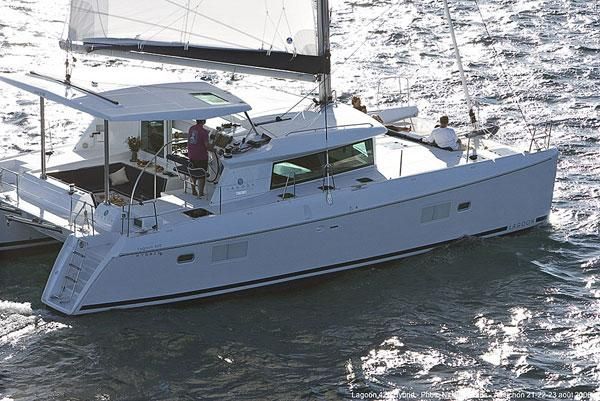 2008 Lagoon 420 Owners Version