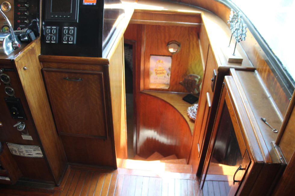 1977 Hatteras 58 Motor Yacht (2013 Custom)