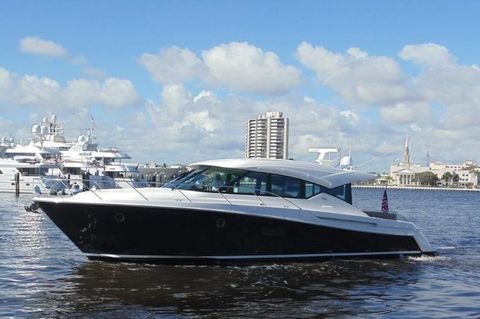 2014 Tiara Yachts 50 Coupe