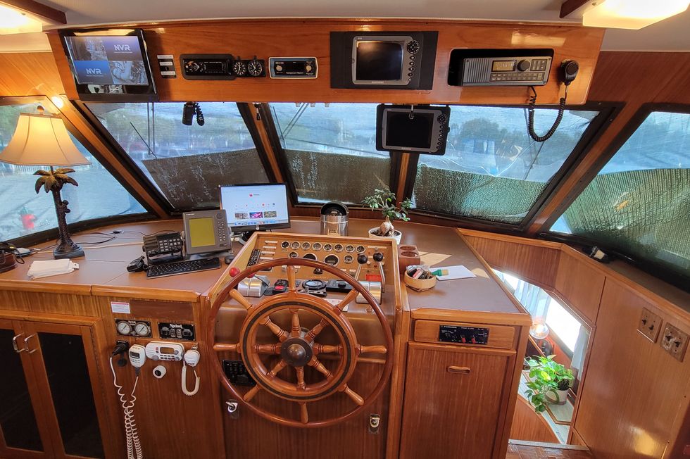 1980 Hatteras 61 Motor Yacht