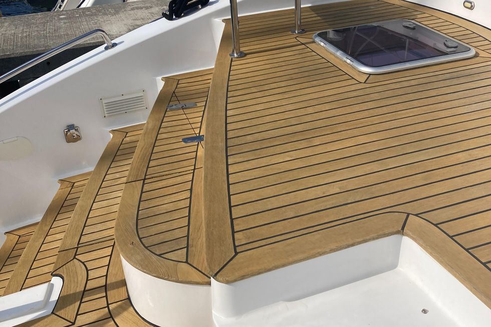 2013 Custom Luxury Sailing Catamaran