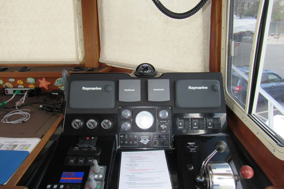 2002 American Tug 34 Pilothouse Trawler