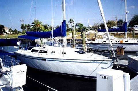 1995 Catalina 320