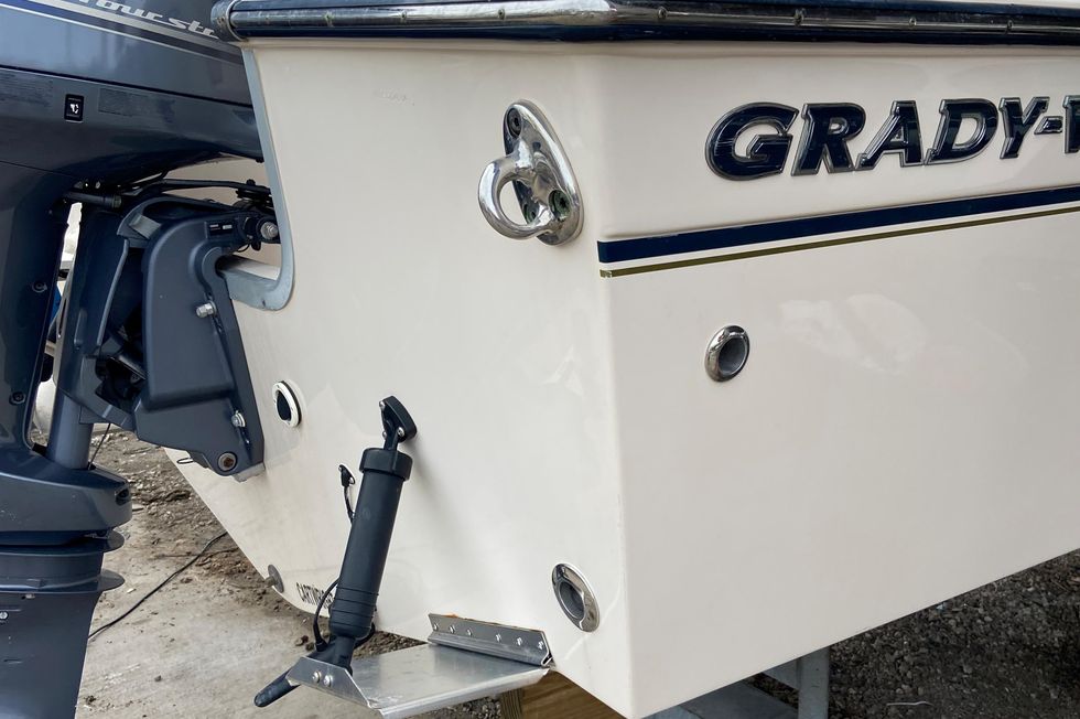 2014 Grady-White 209 Fisherman